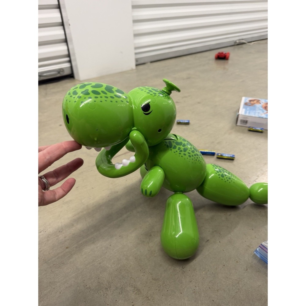 Squeakee Dino Interactive Electronic Green Dinosaur Moose‎ Toys Tested Works